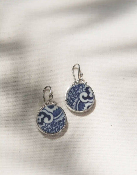 BARONESA ÁNGELES DE OVILVAR - BLUE WILLOW PATTERN