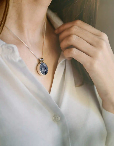 MARQUESA EMILIA DE OYRA - BLUE WILLOW PATTERN