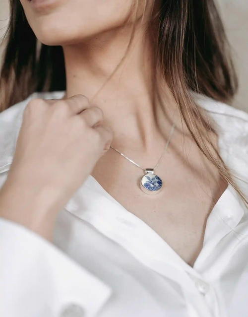 MARQUESA EMILIA DE OYRA - BLUE WILLOW PATTERN