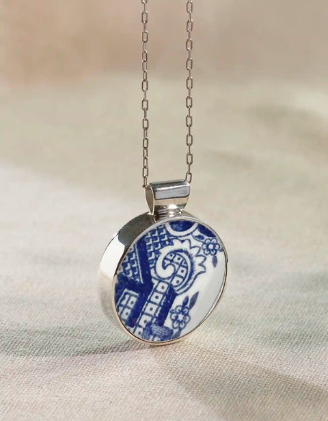 PRINCESA CARLOTA DE LIEVEN - BLUE WILLOW PATTERN