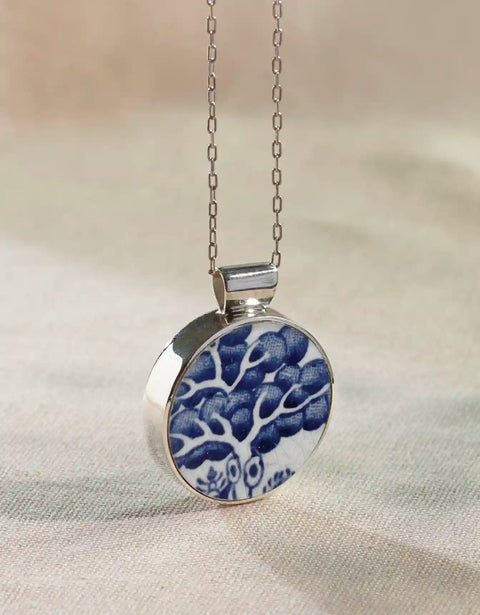PRINCESA CARLOTA DE LIEVEN - BLUE WILLOW PATTERN